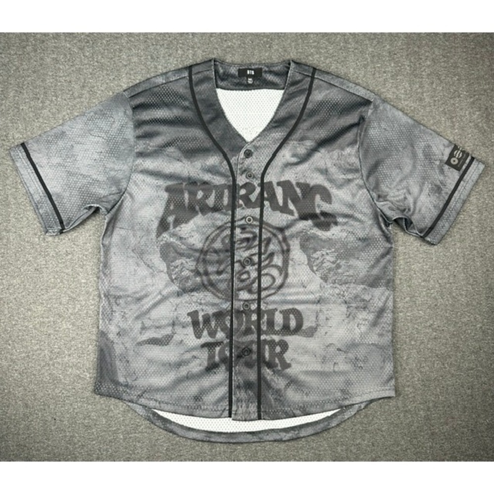 BTS Arirang World Tour Jungkook 97 Member Baseball Jersey Grey Black M/L